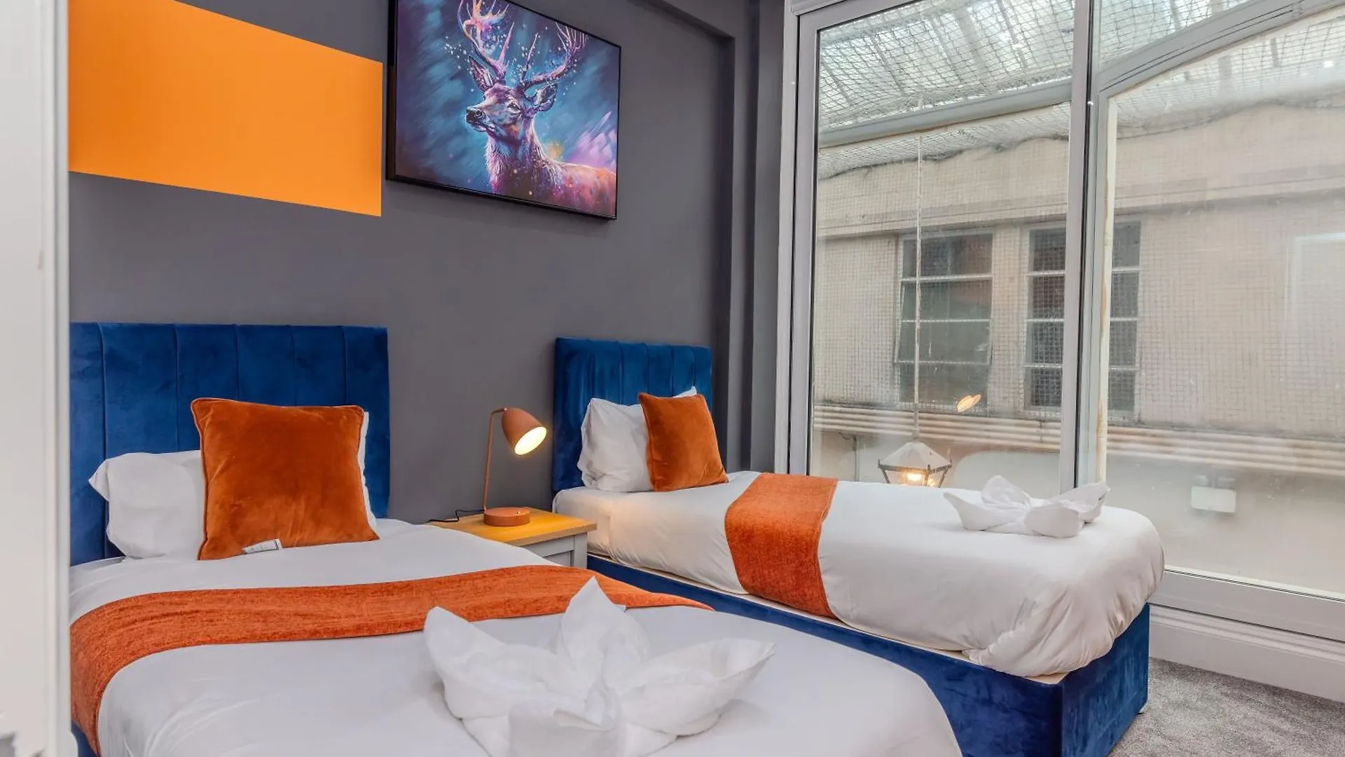 아파트 Perfect Holiday Home I 3 Bedroom I 2 Bathroom I Sleep 10 Guests 브라이턴